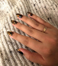 Load image into Gallery viewer, Abstract Tortoise shell