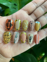 Load image into Gallery viewer, Mystery Press on Set