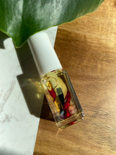 Load image into Gallery viewer, Grapefruit brush on cuticle oil (Rose quartz)