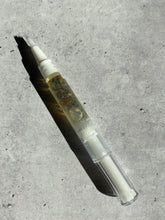 Load image into Gallery viewer, Cuticle Oil Pen (Lavender)
