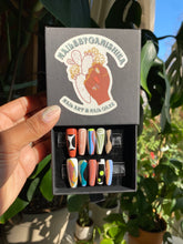 Load image into Gallery viewer, Mystery Press on Set