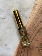 Load image into Gallery viewer, Lavender brush on oil (Amethyst)