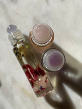 Load image into Gallery viewer, Grapefruit Roller (Rainbow Fluorite)