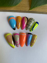 Load image into Gallery viewer, Mystery Press on Set